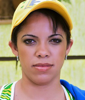 Katia Oliveira